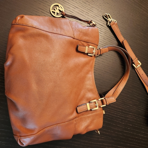 Michael Kors Handbag - Picture 5 of 7